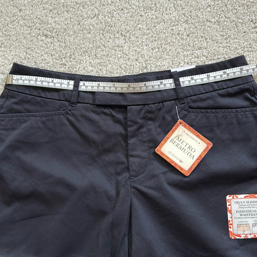 NWT Dockers Womens Metro Bermuda Shorts Sz 6 - Picture 11 of 13